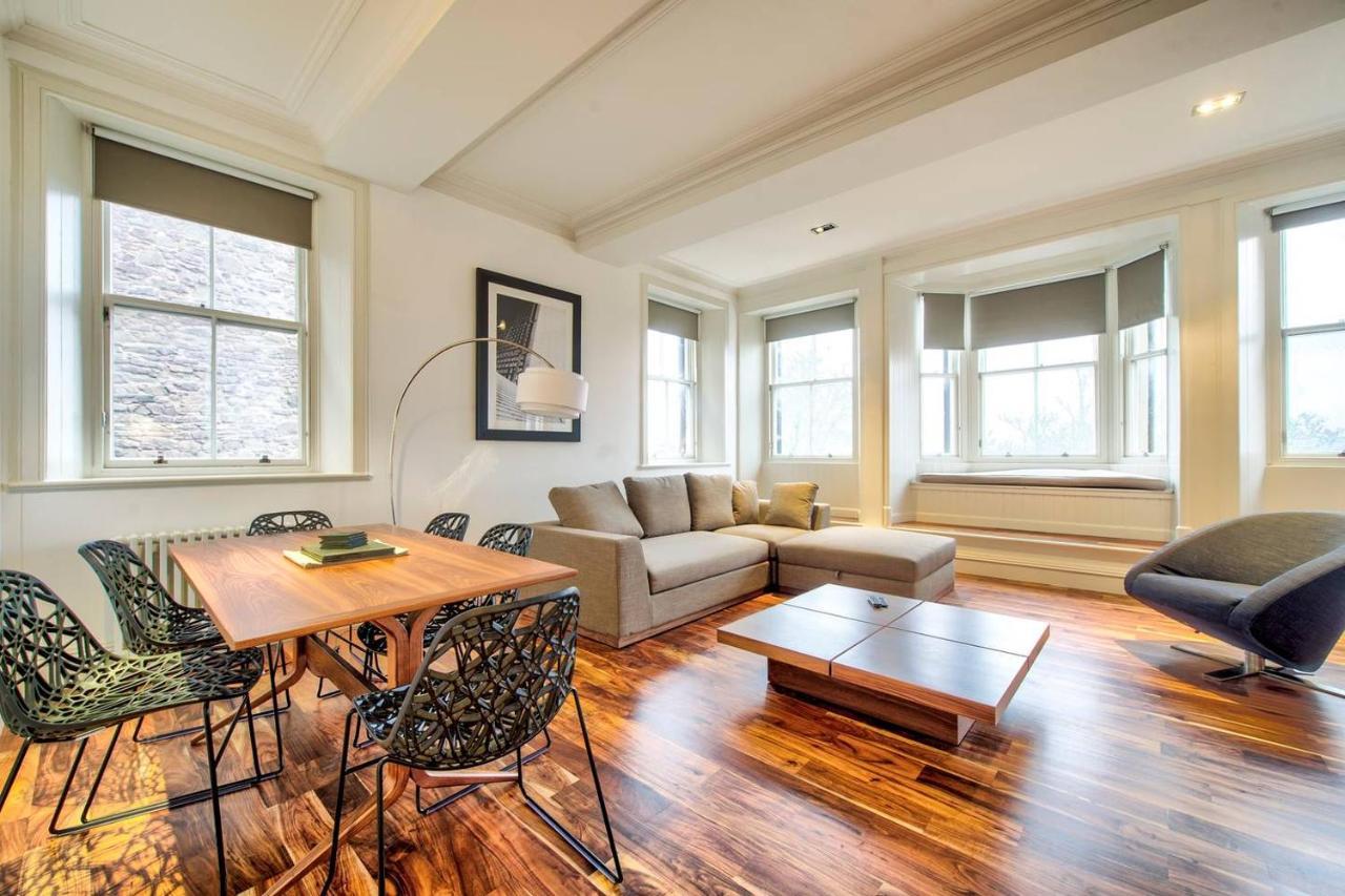 Amazing Views! North Bank Street Luxury Appartement *
